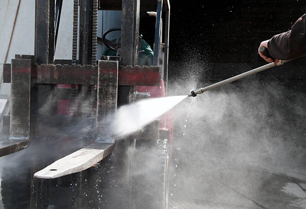 Best Local Pressure Washing Services  in Alderton, WA